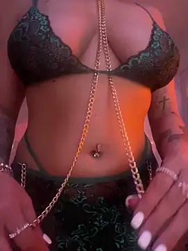 victoriarim online show from November 2025 09:20:01 PM