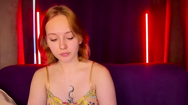 RikkiChoco online show from March 2026 02:04:02 AM