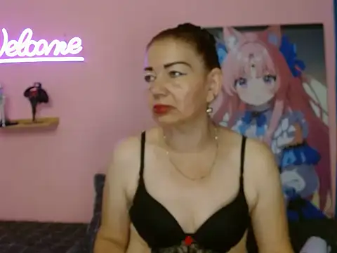 Snapshot of ESTEFANIA_344 chatting on November 2025 03:38:01 PM ESTEFANIA 344 online show from November 2025 03:38:01 PM