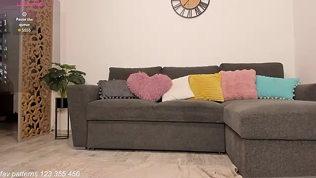 ScarletFlamee online show from February 2026 08:30:02 PM