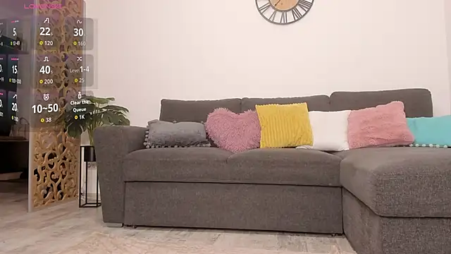 ScarletFlamee online show from January 2026 08:26:02 PM