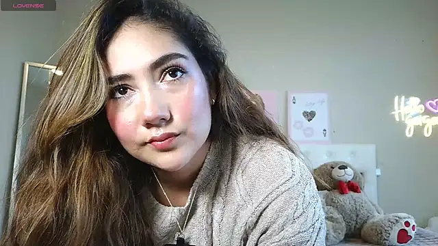 Perlafit1 online show from November 2025 09:40:02 PM