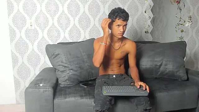 Boy savoy online show from December 2025 07:22:01 AM