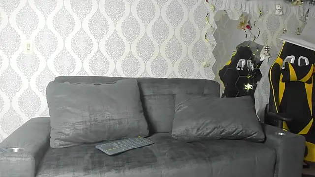 Boy savoy online show from December 2025 07:41:02 AM