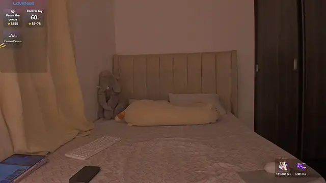 bergmanamii online show from February 2026 09:47:02 PM