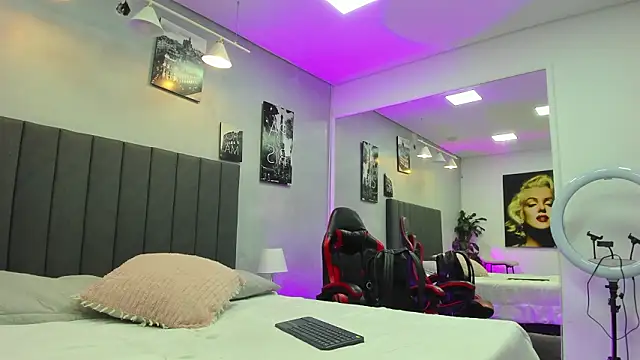 Snapshot of kendra_london chatting on March 2026 11:16:02 AM kendra london online show from March 2026 11:16:02 AM