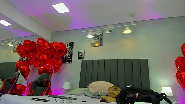 kendra london online show from February 2026 11:12:02 AM