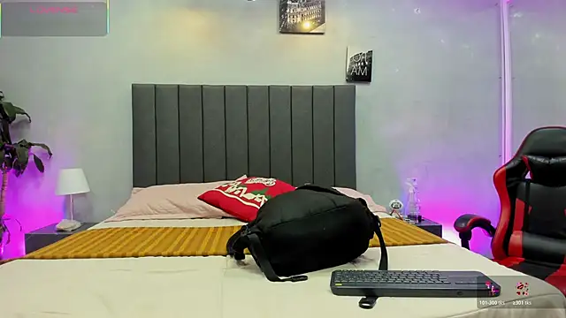 Snapshot of kendra_london chatting on January 2026 11:17:02 AM kendra london online show from January 2026 11:17:02 AM