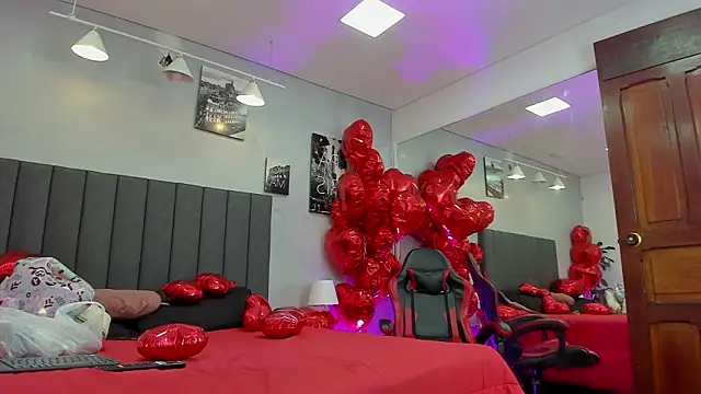 kendra london online show from February 2026 11:43:02 AM