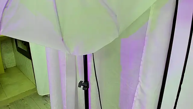 Snapshot of kendra_london chatting on March 2026 11:14:01 AM kendra london online show from March 2026 11:14:01 AM