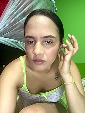 Ivy 08 online show from December 2025 01:28:01 AM