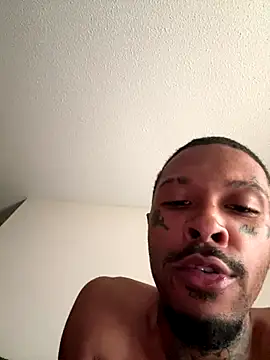 urnewfantasyzzz online show from November 2025 05:06:01 PM