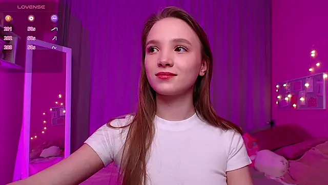 Adria Arjona online show from February 2026 07:39:01 AM