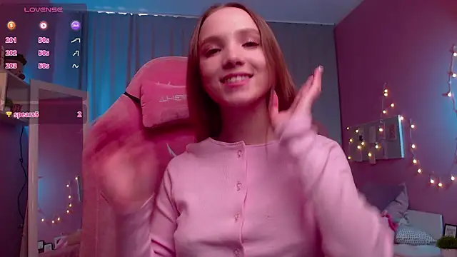 Adria Arjona online show from April 2026 07:42:02 AM