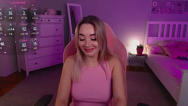 Rosie Mac online show from November 2025 01:09:01 AM