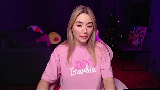 Rosie Mac online show from December 2025 01:42:01 AM