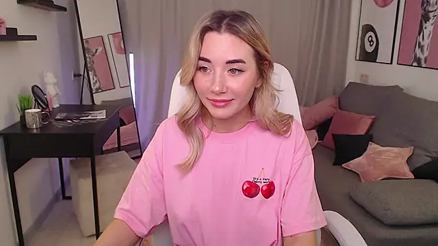 Rosie Mac online show from November 2025 01:09:02 AM