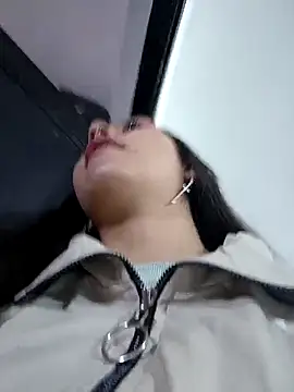 naughtygoddesss  online show from November 2025 01:06:01 AM