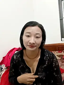 wees-lind online show from November 2025 01:38:01 AM