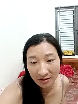 wees-lind online show from November 2025 12:42:02 PM