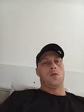 BigTla90 online show from May 2026 07:00:02 PM
