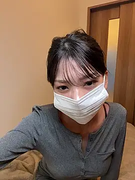 Snapshot of ARISU_1205 chatting on November 2025 08:06:01 AM ARISU 1205 online show from November 2025 08:06:01 AM