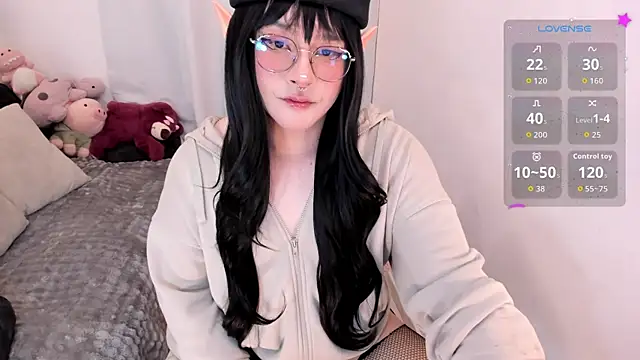 Snapshot of Omorimori chatting on July 2026 11:34:01 AM Omorimori online show from July 2026 11:34:01 AM