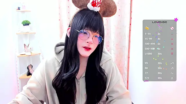 Snapshot of Omorimori chatting on December 2025 01:57:01 PM Omorimori online show from December 2025 01:57:01 PM