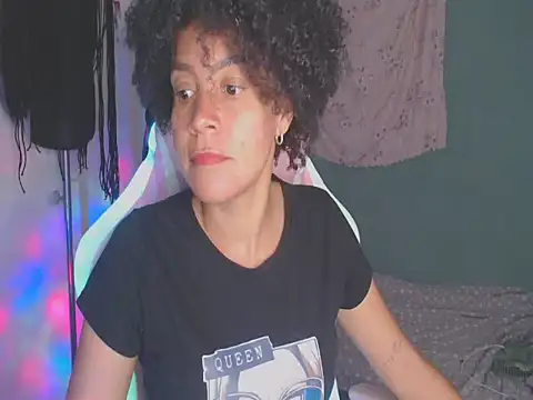 Snapshot of shayna_cute chatting on August 2026 03:23:02 AM shayna cute online show from August 2026 03:23:02 AM