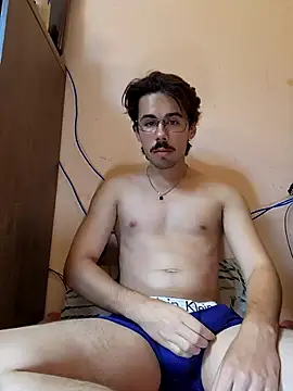 Snapshot of Leo__ribeiro chatting on November 2025 05:13:01 PM Leo ribeiro online show from November 2025 05:13:01 PM