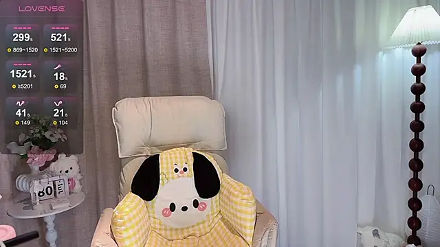 Yaiyigirl online show from July 2026 05:02:01 PM