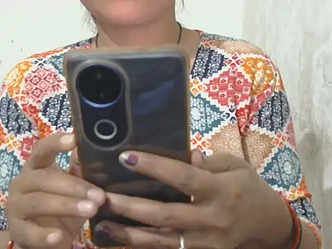 Sneha lovely01 online show from February 2026 05:02:02 PM