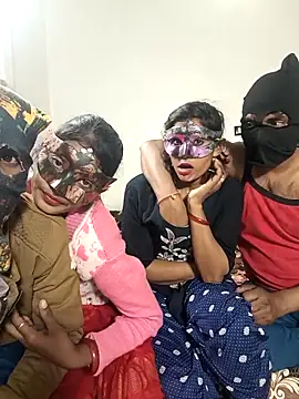 Real-Family online show from January 2026 06:01:01 PM