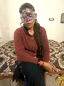 Real-Family online show from January 2026 05:19:01 PM