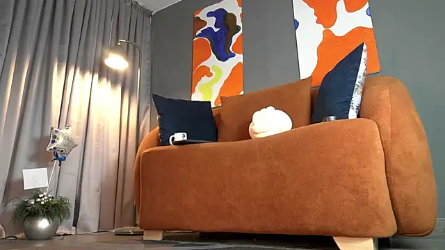 nylonisabella online show from January 2026 08:45:01 PM