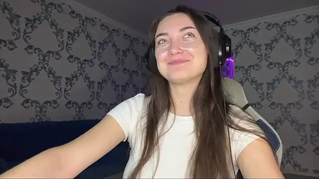 TwotyBright online show from January 2026 06:09:01 AM