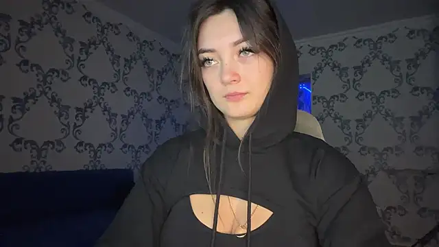 TwotyBright online show from February 2026 06:10:01 AM