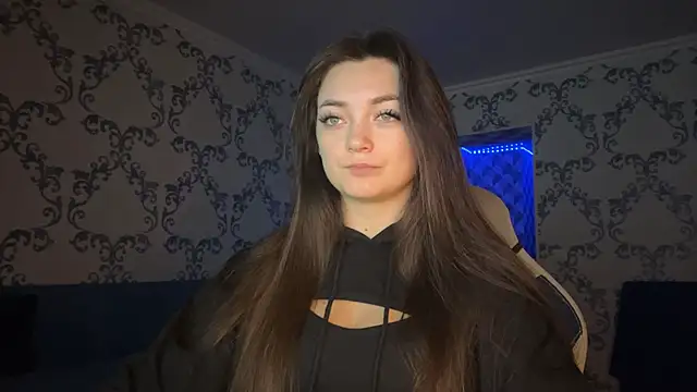 TwotyBright online show from February 2026 04:09:01 AM