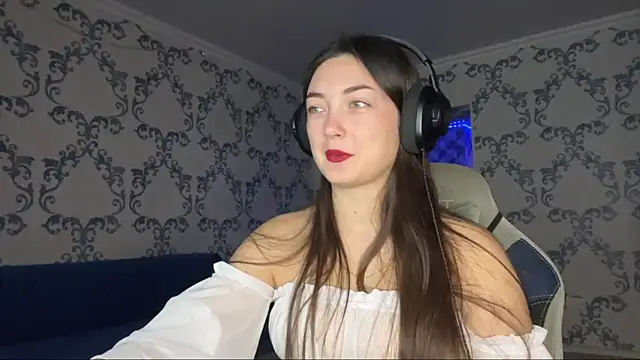 TwotyBright online show from January 2026 06:17:01 AM