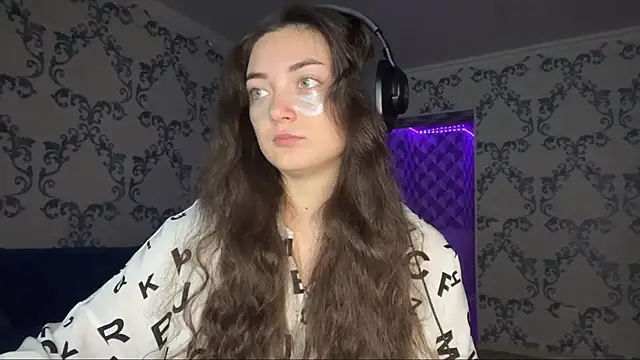 TwotyBright online show from January 2026 06:09:01 AM