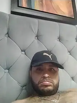 KARNEs24666 online show from November 2025 01:33:01 AM