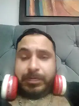 KARNEs24666 online show from November 2025 11:58:01 AM