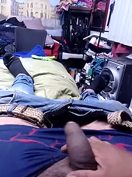 KARNEs24666 online show from January 2026 10:21:01 AM