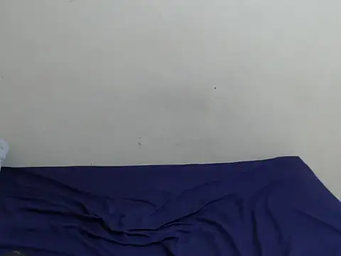 Snapshot of SexyLipss_ chatting on February 2026 02:56:01 AM SexyLipss online show from February 2026 02:56:01 AM