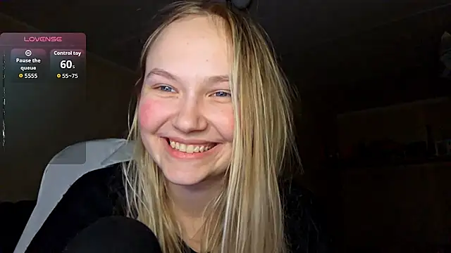 KarinRobertson online show from February 2026 04:07:02 PM