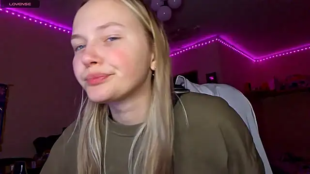 KarinRobertson online show from February 2026 04:06:01 PM