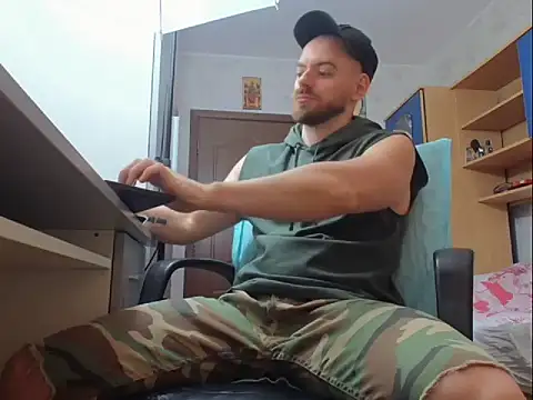 Ryanstone  online show from December 2025 05:56:02 AM