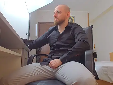 Ryanstone  online show from March 2026 05:15:01 AM