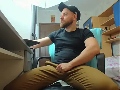 Ryanstone  online show from January 2026 04:49:02 AM