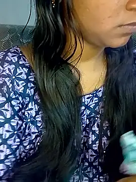 Neha533 online show from March 2026 05:39:02 PM